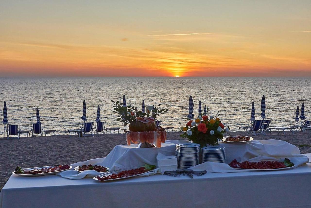 Hotel Poseidon Diamante Esterno foto